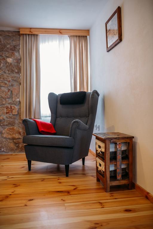 Charming Old Stone House Apartment ซาลี ภายนอก รูปภาพ